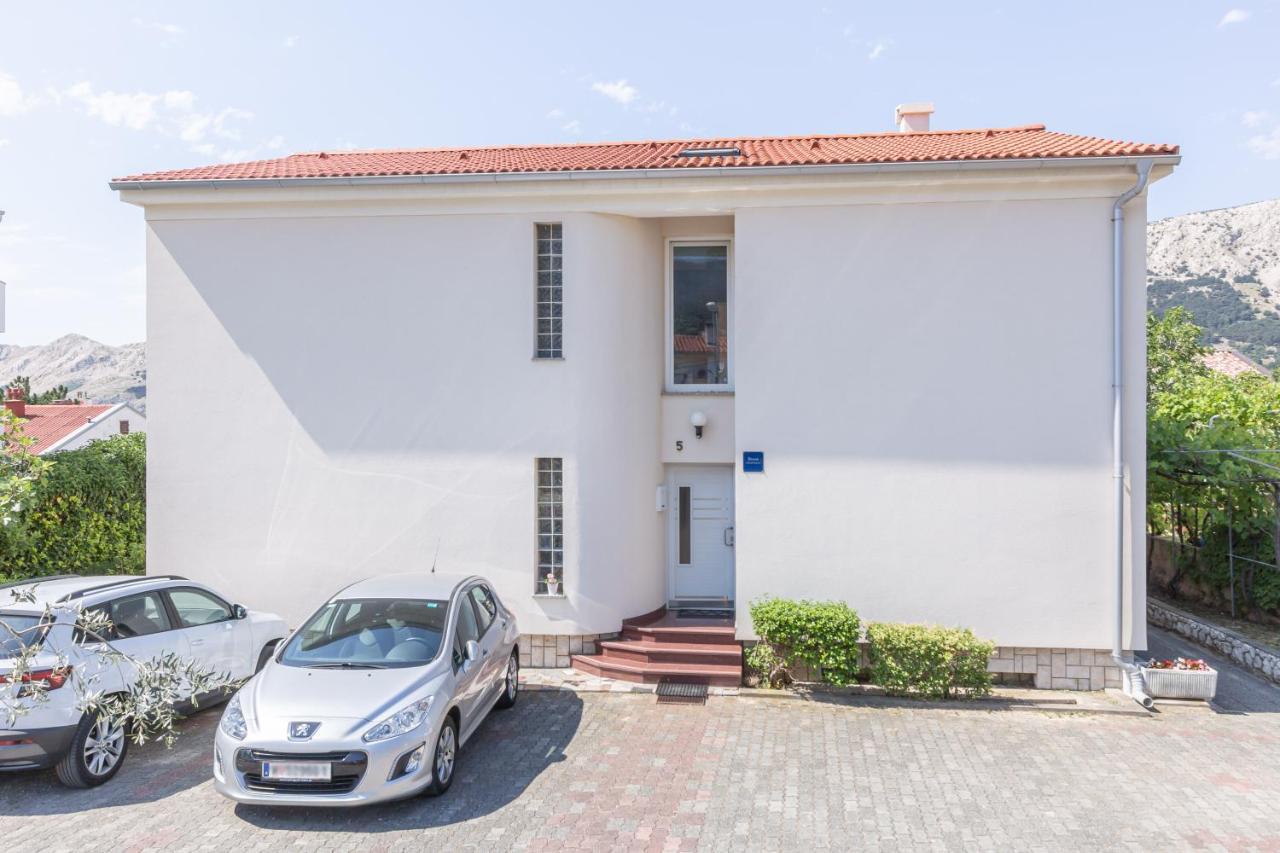 Apartments With Terrace Baška Eksteriør billede